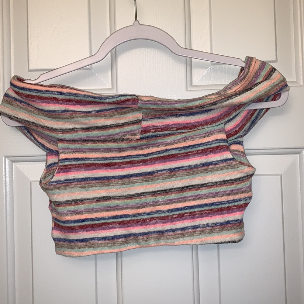 Kimchi Blue twist front multi-color top - Picture 2 of 5